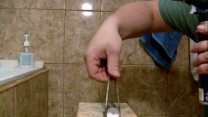 Отливаем слиток серебра (10 гр) из восковой модели.