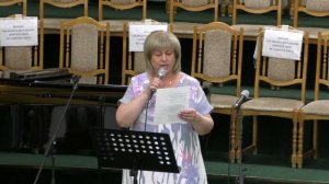 "Сверкал в лучах огромный истукан".- Амалия А.