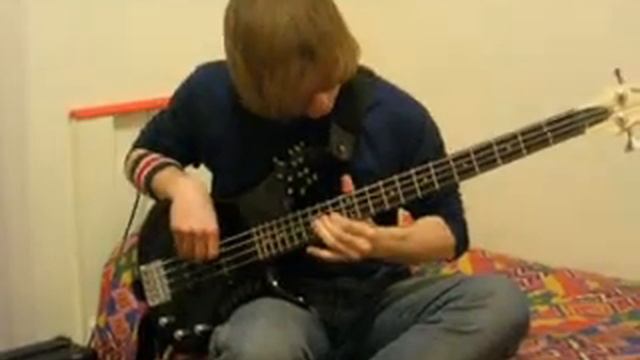 Ibanez PD7 test on my Bass смотреть онлайн