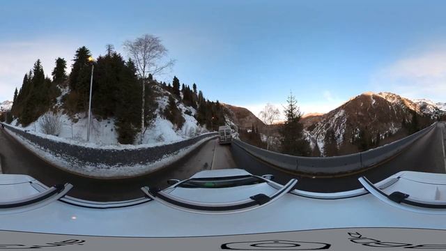 Алматы. Дорога от Шымбулака до Медео на электротакси ? 360° видео смотреть онлайн