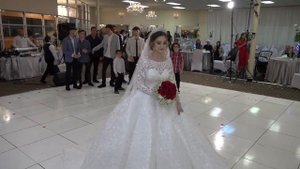 Молодожены УХОДЯТ со свадьбы! Самый трогательный момент!
