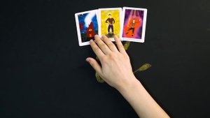 ЧТО ОН ХОЧЕТ МНЕ СКАЗАТЬ? НУЖНА ЛИ Я ЕМУ? ЧЕГО ЖДАТЬ? ОНЛАЙН ГАДАНИЕ ТАРО