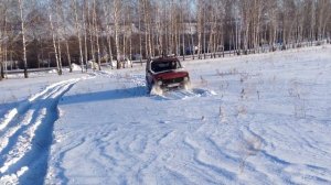 Нива на тракторах в горку по целине (Бел 166)