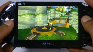 PS Vita Ratchet and Clank Trilogy vs. PSP Ratchet and Clank Size Matters Gameplay