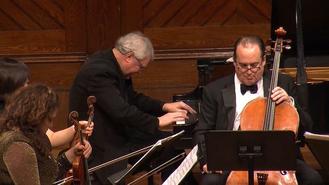 BeethovenFirstMovementPart3PianoSolo.mov смотреть онлайн