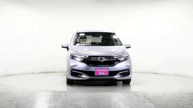 Honda Shuttle DAA GP7 5 DR Auto Silver смотреть онлайн