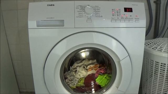 AEG Washing Machine Lavamat Protex L72475FL Time save extra rinse cotton 40°C program, example #246 смотреть онлайн