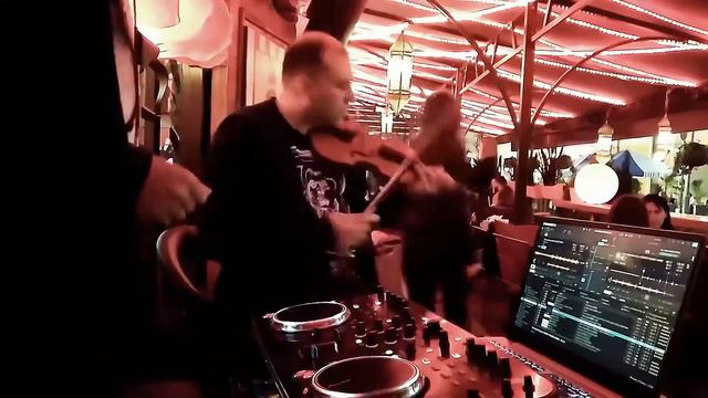 DJ Well & Karen Karapetyan(violin) In The Mix (Демо-визитка проекта) смотреть онлайн