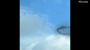Над Москвой черные круги! Московские экологи объяснили происхождение странного черного кольца в неб