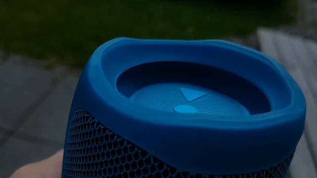 JBL flip 5 Eco Extreme Excursion ??? ft.JBL Boosted!