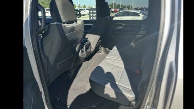 2023 Ram 1500 Big Horn 4x2 Crew Cab 5 7 Box - Lafayette... смотреть онлайн