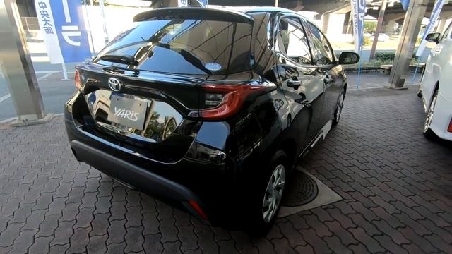 TOYOTA　YARIS G 1.5L CVT 2WD смотреть онлайн