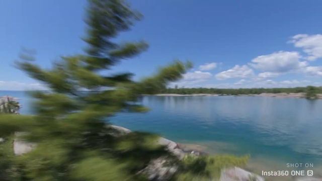 Exploring around Philip Edward Island, Ontario смотреть онлайн