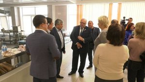 В самарской школе оценили качество капитального ремонта пищеблока и его оснащение техникой