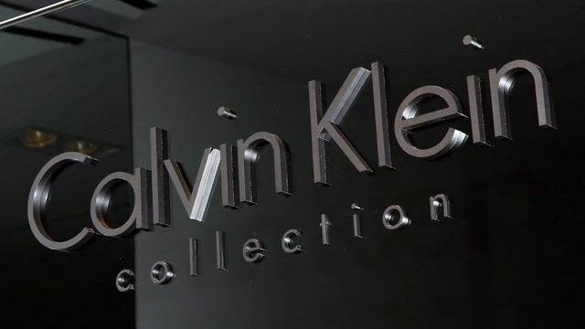 71. КАК ПРАВИЛЬНО ПРОИЗНОСЯТСЯ БРЕНДЫ ОДЕЖДЫ смотреть онлайн