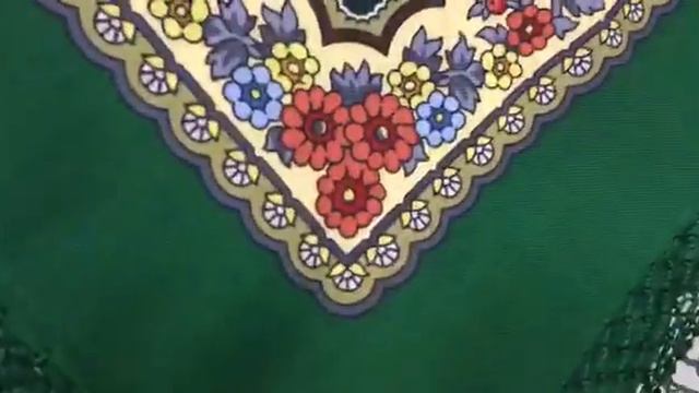 Коллекционная шаль шерсть 148/148 «Возьмёмся за руки друзья» Ольшевская Злата смотреть онлайн