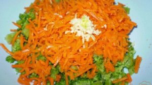 Салат из брокколи и моркови по-корейски