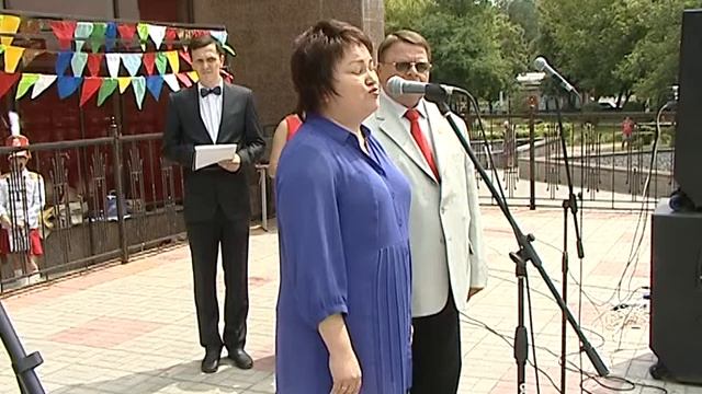 Угаров. праздник День отца. сертификат в театр