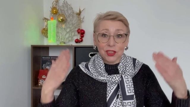 Французы Раскупили СОЛЬ Нужно ли Пенсионеру Работать во Франции Помощь Француженок Читающие Француз