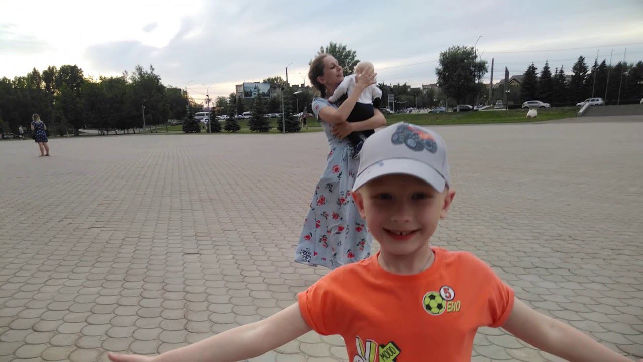 Мишка шагает смотреть онлайн