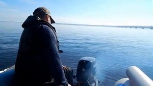 SUZUKI DT 30   Первый запуск на воде после магазина