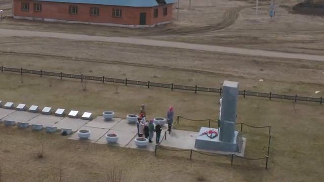 Выпуск белых голубей к дню победы смотреть онлайн