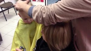 Детские прически. Первая детская стрижка годовалого ребенка! Детские стрижки.