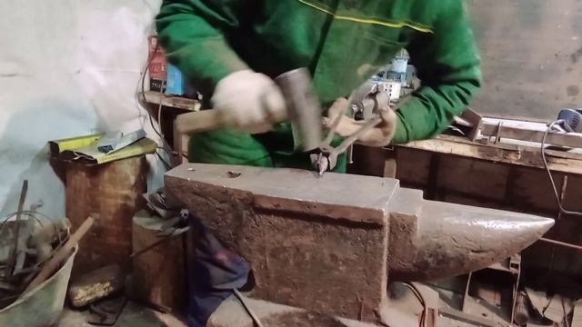 пробный кованый виноград,неудачный эксперимент, художественная ковка, кованые элементы, кондуктор. смотреть онлайн