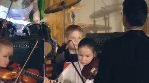 "Под небом Парижа" Ю.Жиро