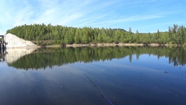 Рыбалка на р. Томь, по грязной воде + Крапивинская ГЭС. смотреть онлайн