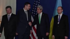 Никогда мы не будем братьями (Ответ украинке). Леонид Корнилов