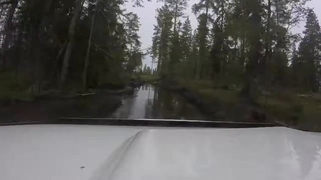 Mudhole Rena Toyota Hilux Arctic Trucks 37