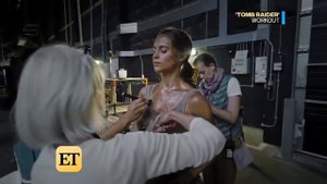 How Alicia Vikander Put on 12 Lbs. of Muscle to Play Lara Croft in 'Tomb Raider'
