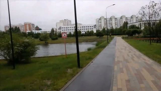 Москва, Южное Бутово, прогулка по парку смотреть онлайн