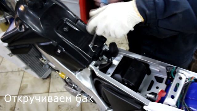 регулировка клапанов Dakar 250 Enduro смотреть онлайн