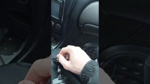 как закрепить видеорегистратор в авто чтобы не падал