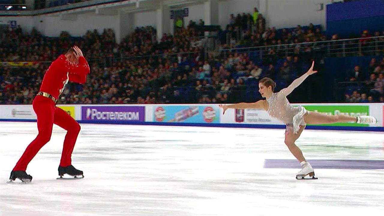 Первый канал спорт фигурное. Мишина Галлямов Пермь Гран-при России. Настя Мишина фигуристка. Российские фигуристы.