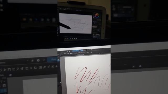 Easy Canvas and Super Display at once.  iPad and Samsung connected to same PC as two screens