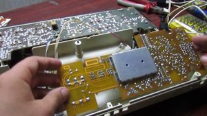 А что внутри :)Портативный магнитофон весна м-310с-2