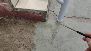 Перила для входной лестницы частного дома.