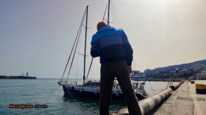 Яхта у 4 причала в Ялте. Морские прогулки Крым отдых на море. Мисхорская гавань 🍎