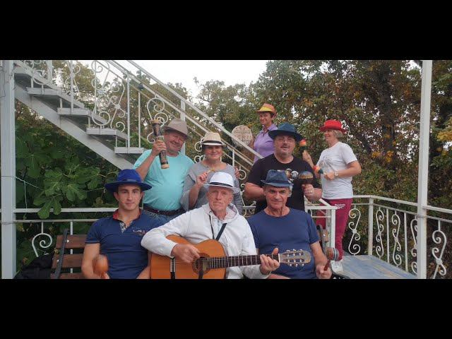 Песня из мультфильма "Бременские музыканты". Стихи Юрия Энтина, музыка Геннадия Гладкова. смотреть онлайн