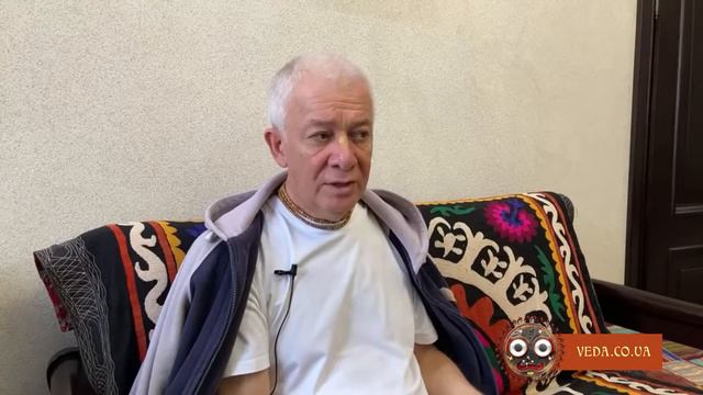 Чайтанья Чандра Чаран дас - БГ 18.19-22 Совершенство отречения смотреть онлайн