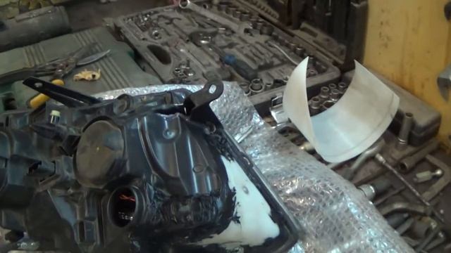 NISSAN TERRANO Ремонт фары и замена переднего бампера смотреть онлайн