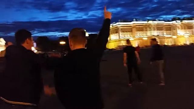 Матч россиян и иранцев на Дворцовой площади смотреть онлайн