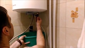 Потек Бойлер---не крыша!Рекомендации по замене.