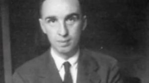 Георгий Иванов  -《 Друг друга отражают зеркала...》: Музыкальная поэзия