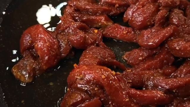 СЕКРЕТ ЭТОГО САЛАТА В ПРИГОТОВЛЕНИИ МЯСО!ТЕПЛЫЙ САЛАТ С ГОВЯДИНОЙ!#теплыйсалат