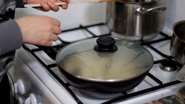 Пробуем макароны(фарфалле) с грушей и горгонзолой / Рецепты и Реальность / Вып. 243