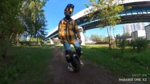 моноколесо kingsong s18 в лесу и в городе